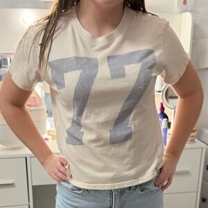 American Eagle Outfitters 77 top